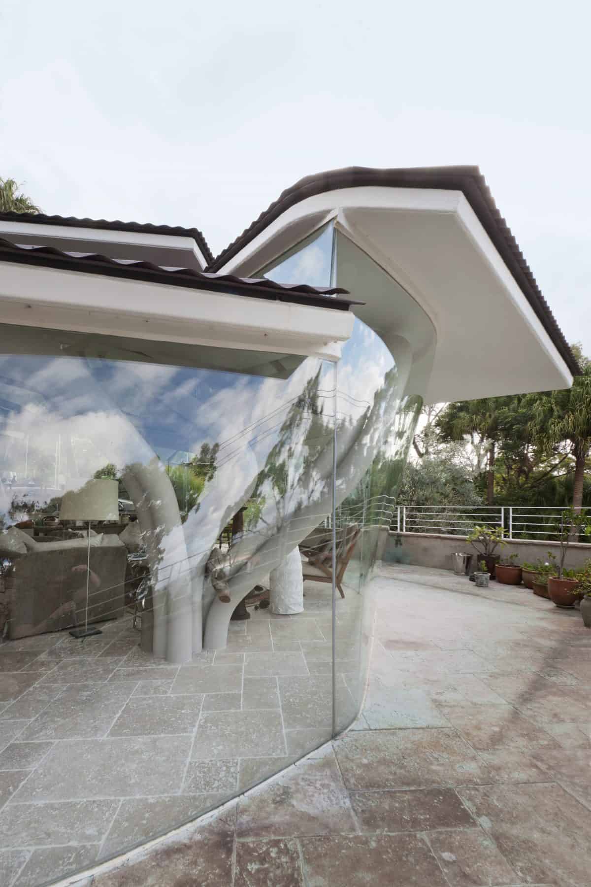 Leaf House by Marc Gerritsen